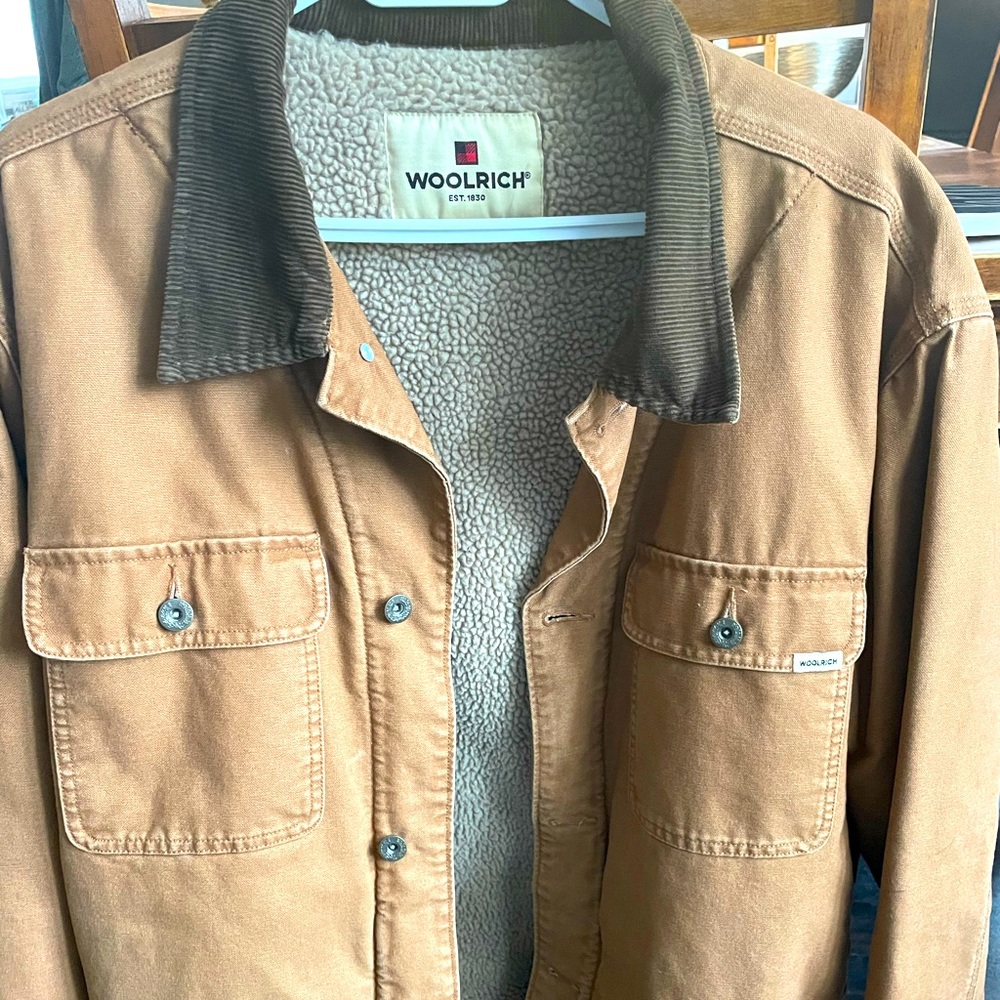 Mens XL WOOLRICH work jacket. Great used condition, rarely worn.